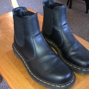 Vegan Dr Martens Felix Chelsea Boots